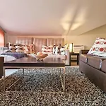Daire Glazne River View - 2bdr & 2bthr Flat With A View By Flat Mаnager *