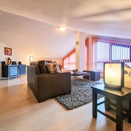 Glazne River View - 2bdr & 2bthr Flat With A View By Flat Mаnager * Bansko