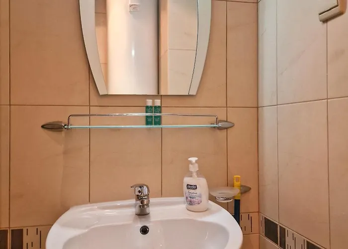 Glazne River View - 2bdr & 2bthr Flat With A View By Flat Mаnager Daire *